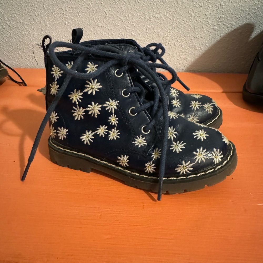 Zara floral boots